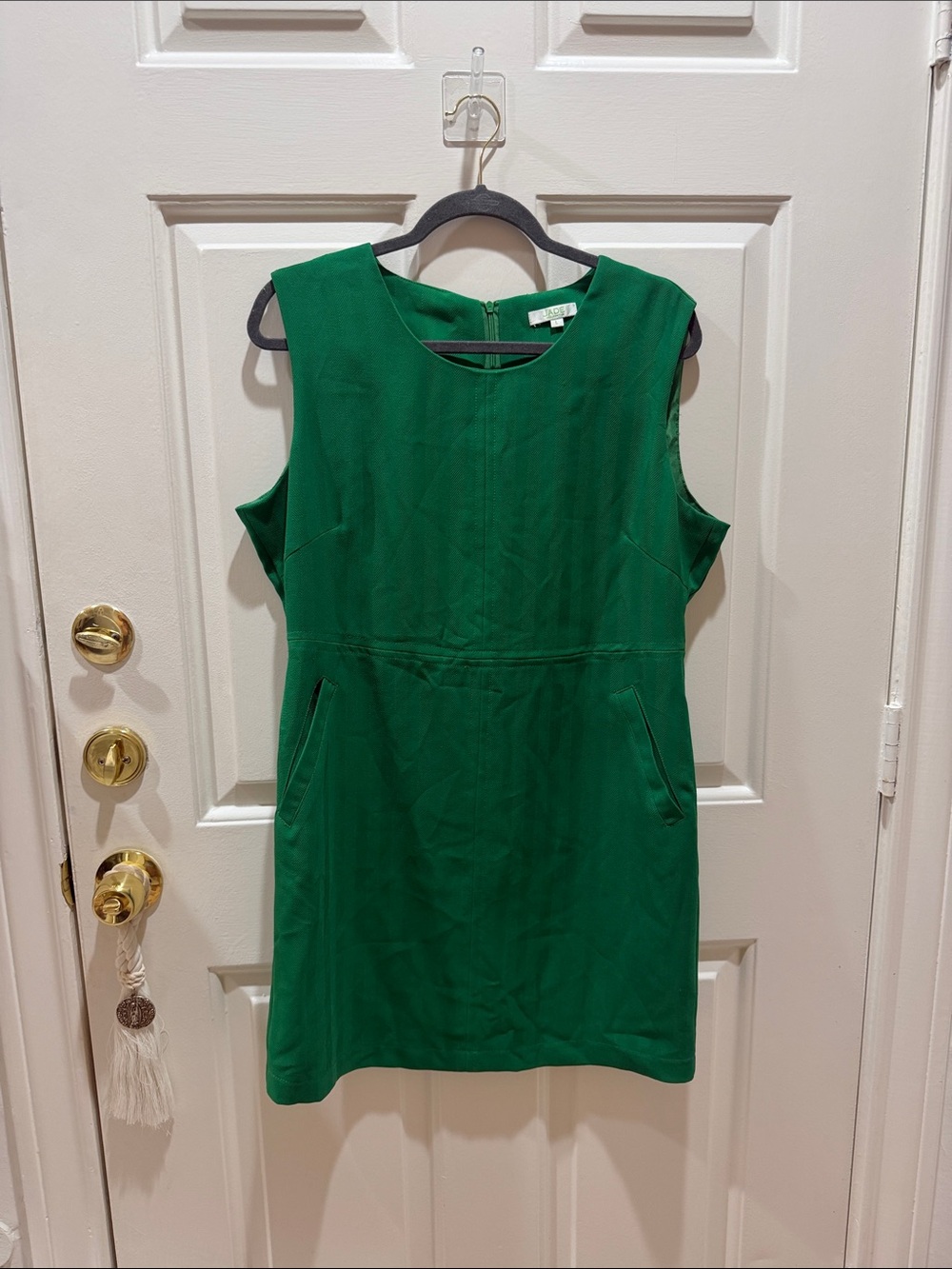 Jade Sleeveless Emerald Green Shift Dress